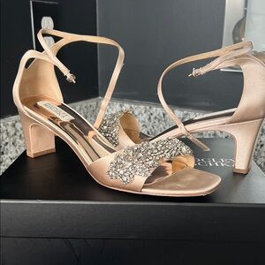 Badgley Mischka Rose Gold Crystal Embellished Satin Heels